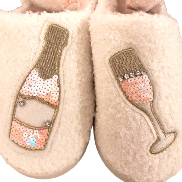 NWT- Champagne Slippers with Matching Plush Headband - Picture 2 of 7